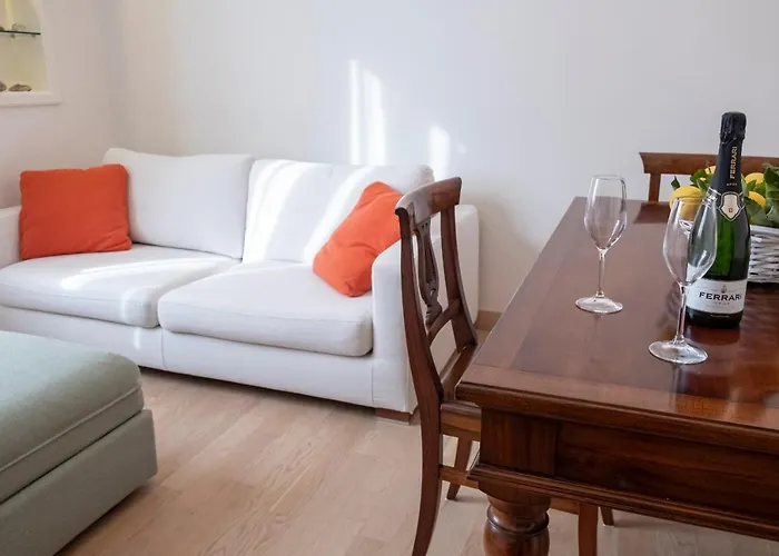 Appartement Noliday Riviera Luxury Sea Flat